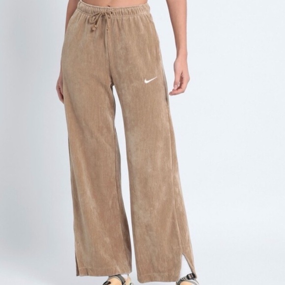 Nike Pants - Nike Women's Velour Wide Leg Pants